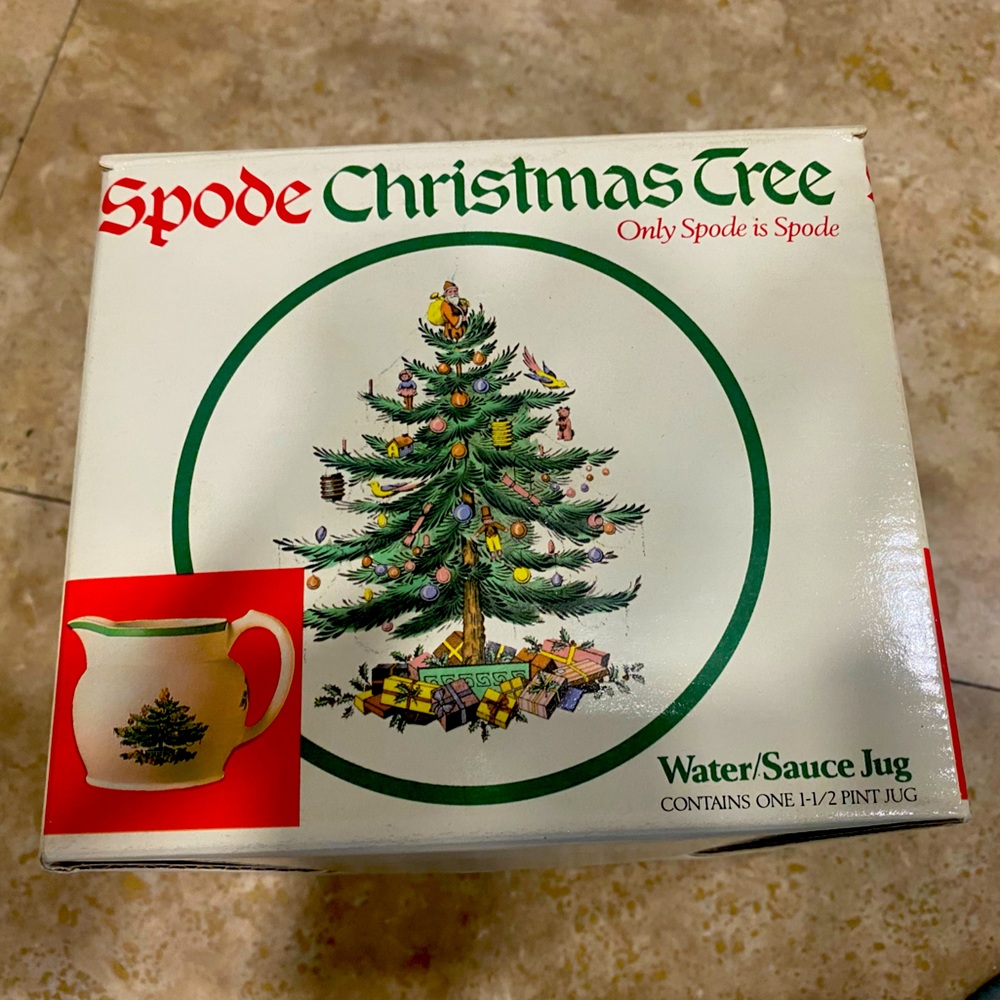 Spode Christmas Tree Water/Sauce Jug new in box